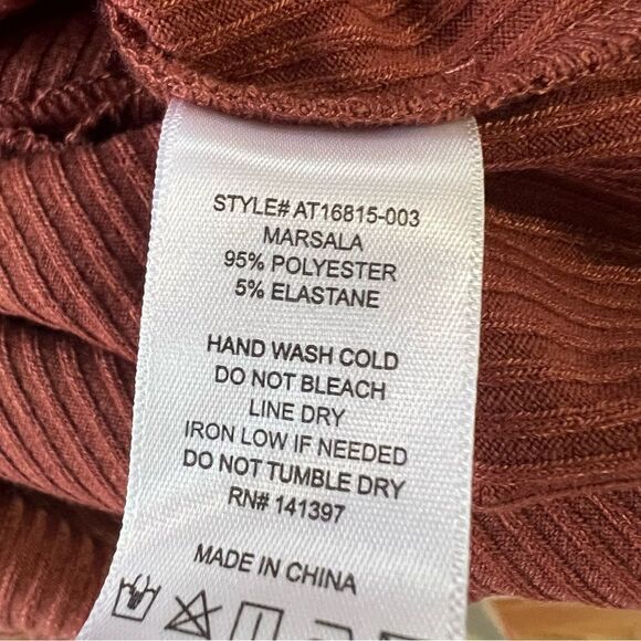 NWOT Nordstrom Astr The Label Rust Criss Cross Banded V-Neck Bodysuit - XL - Picture 11 of 11